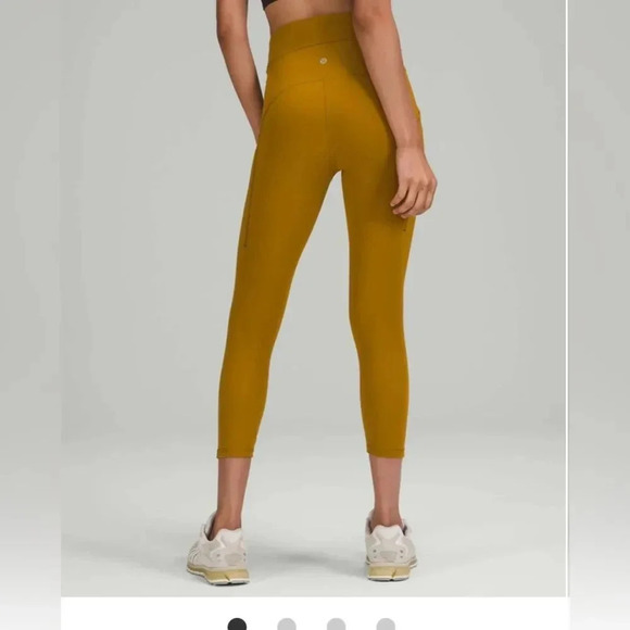 Lululemon power thru high rise crop 23” size 8 - Picture 2 of 5